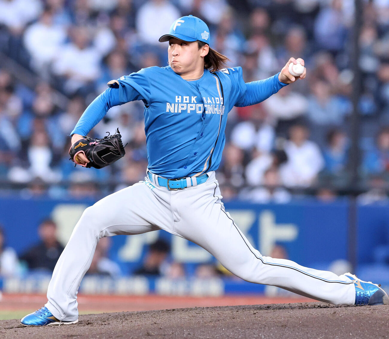 ロッテ対日本ハム　力投する日本ハム先発の細野晴希　（撮影・浅見桂子）