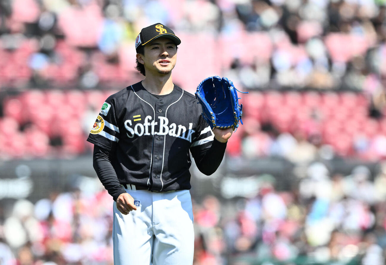 楽天対ソフトバンク　ソフトバンク先発の上沢直之（撮影・滝沢徹郎）　