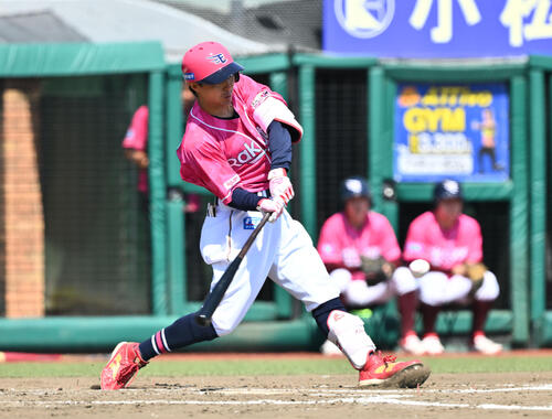 楽天】佐藤直樹、古巣ソフトバンクに“恩返し弾”「6年間ホークスで学ん