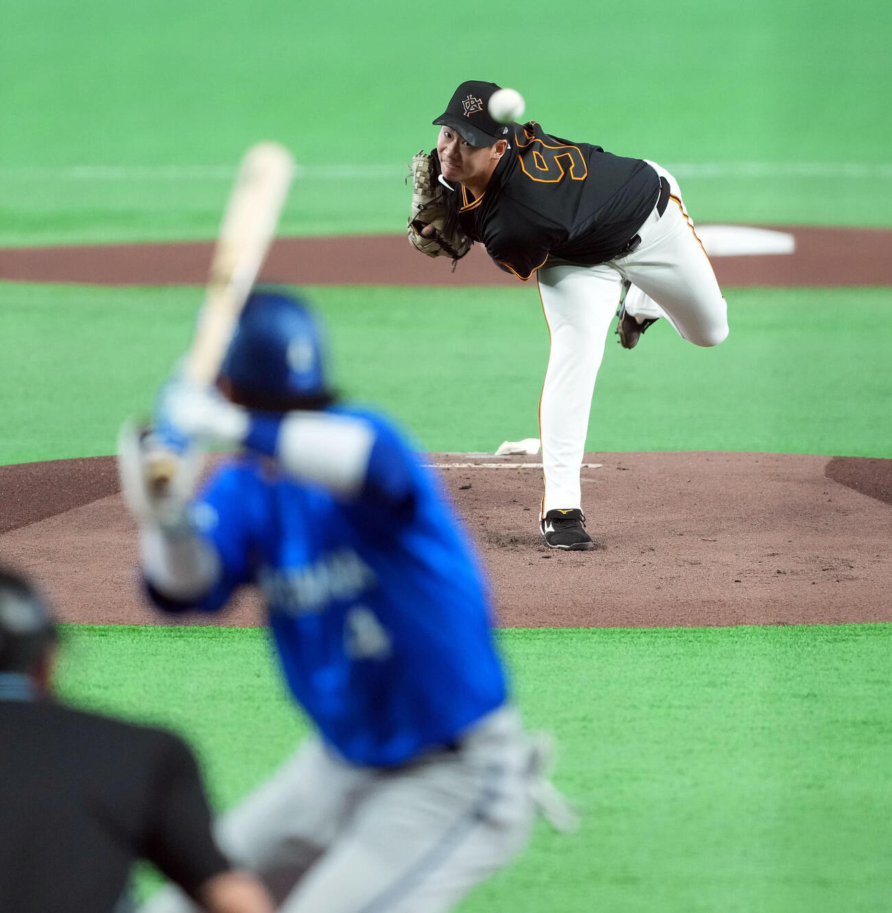巨人対DeNA　巨人の先発井上温大（撮影・たえ見朱実）