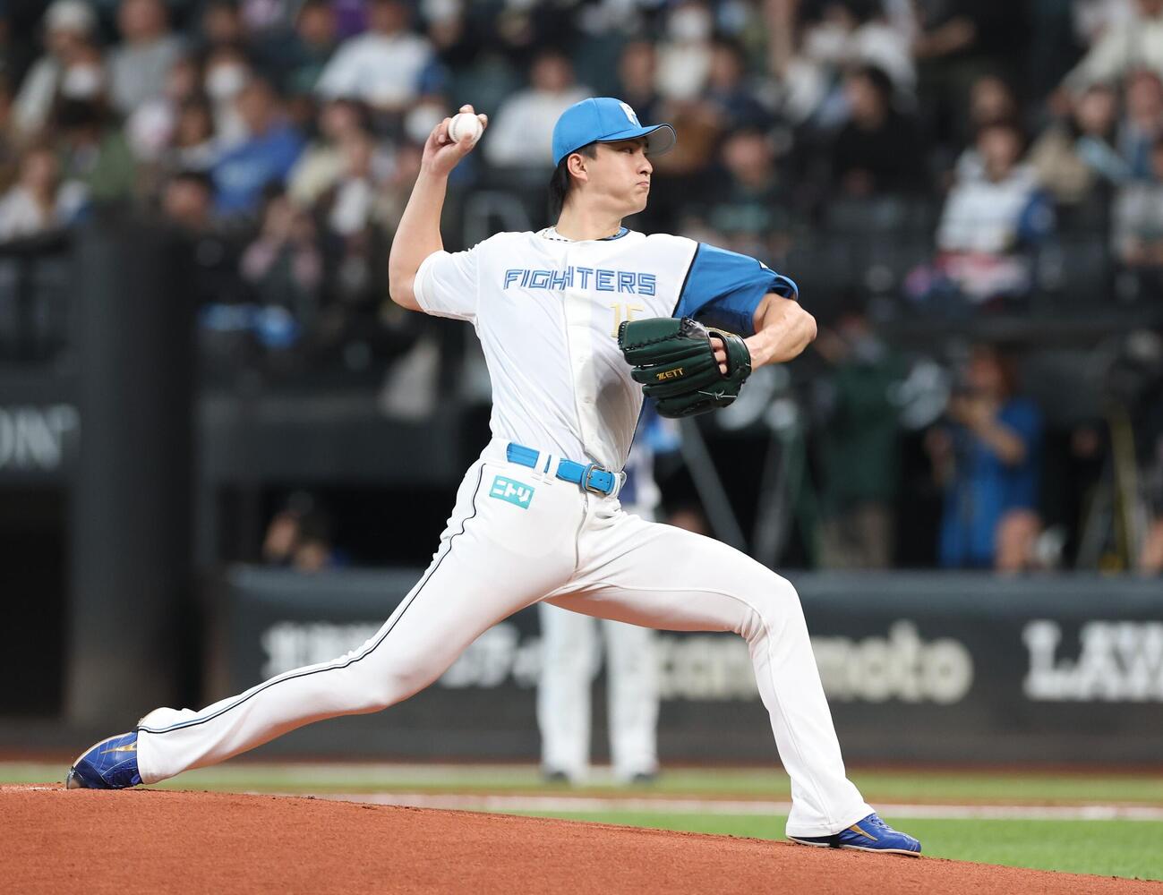日本ハム対西武　日本ハム先発の達孝太（撮影・黒川智章）