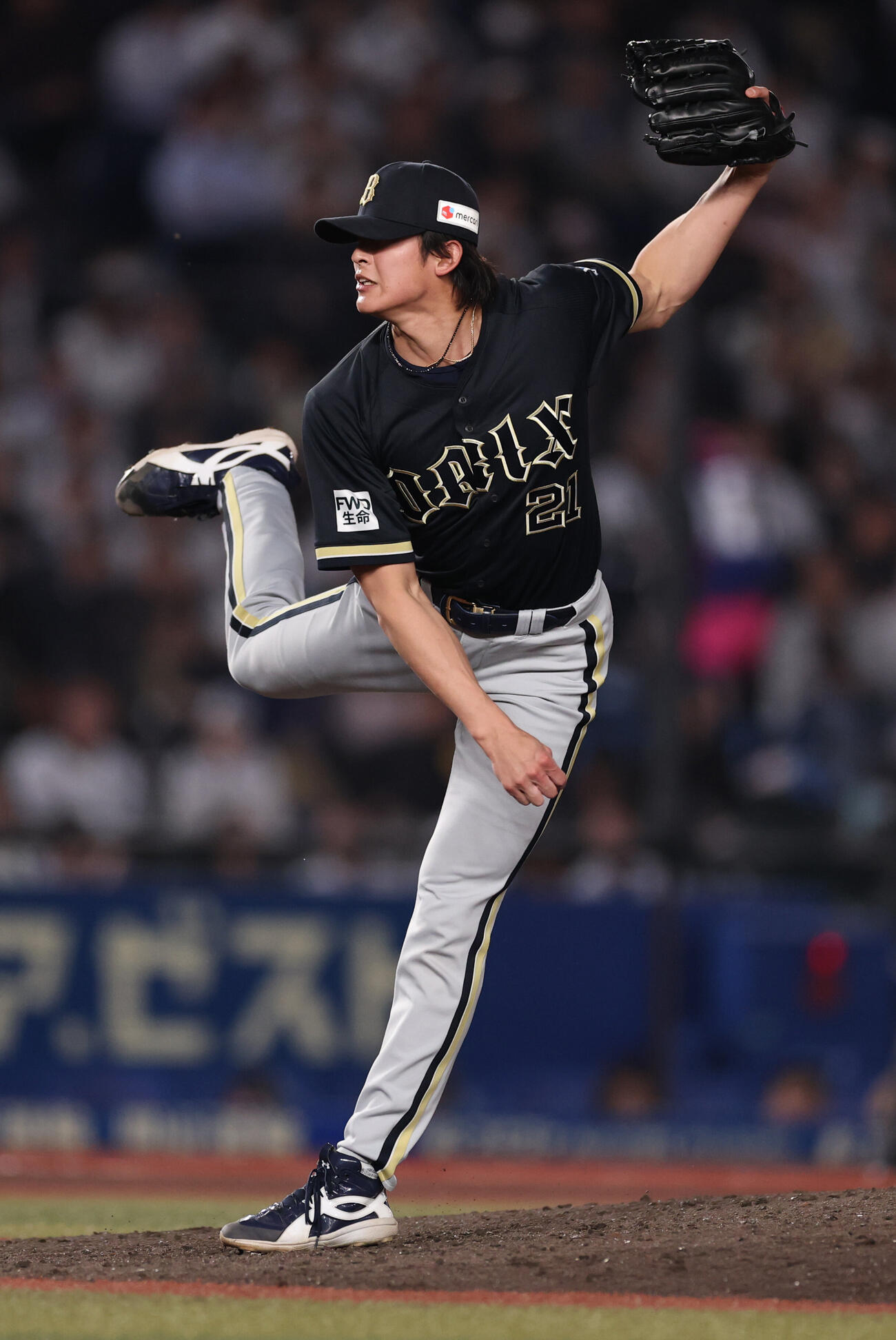 ロッテ対オリックス　力投するオリックス山﨑颯一郎（撮影・野上伸悟）