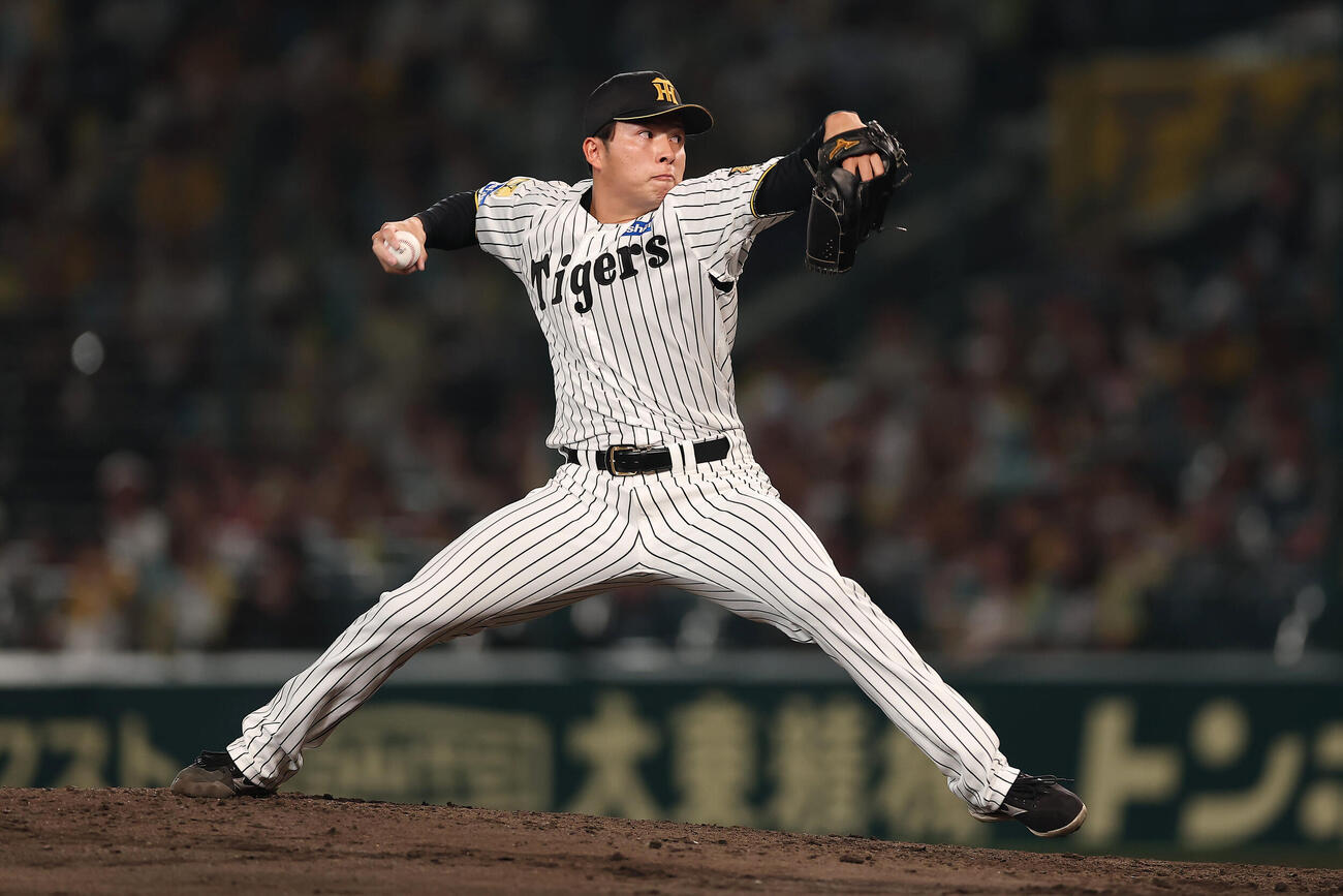 阪神対広島　阪神4番手の椎葉剛（撮影・前田充）