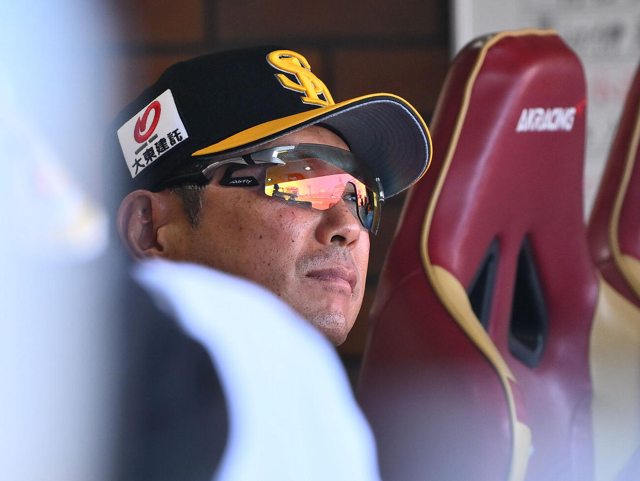 楽天対ソフトバンク　戦況を見守るソフトバンク小久保裕紀監督（撮影・滝沢徹郎）