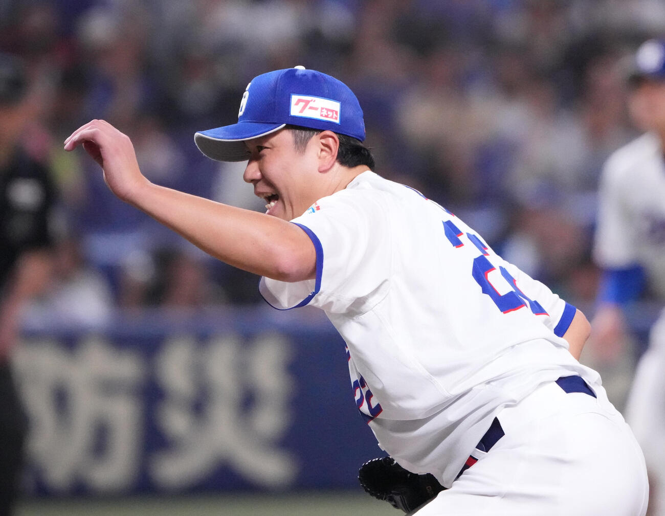 中日対ヤクルト　5回表、力投する中日先発の大野雄大（撮影・森本幸一）