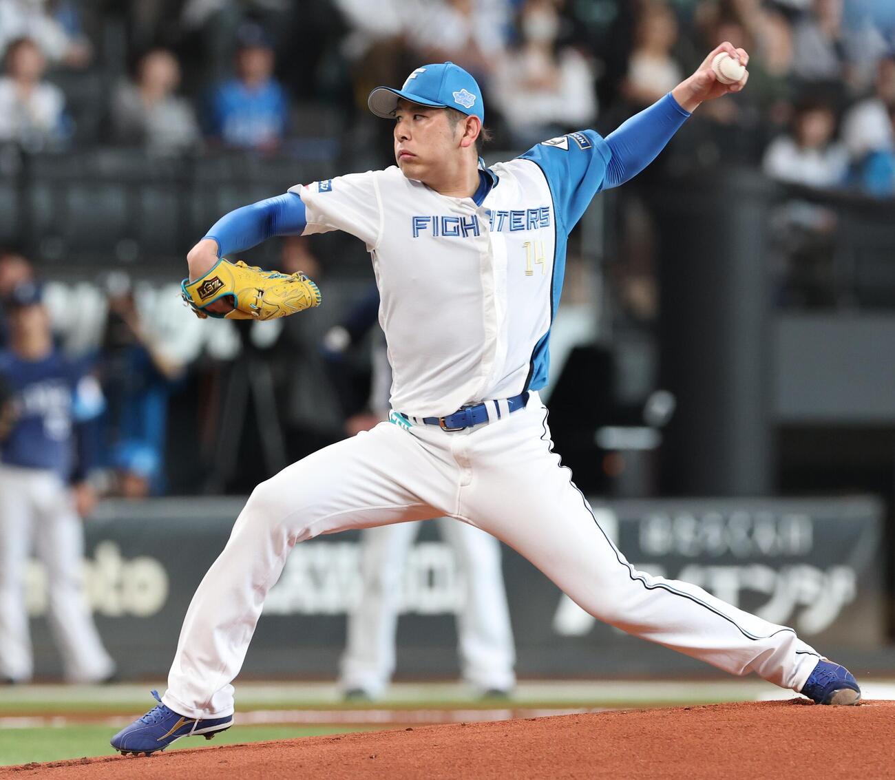 日本ハム対西武　日本ハム先発の加藤貴之（撮影・黒川智章）