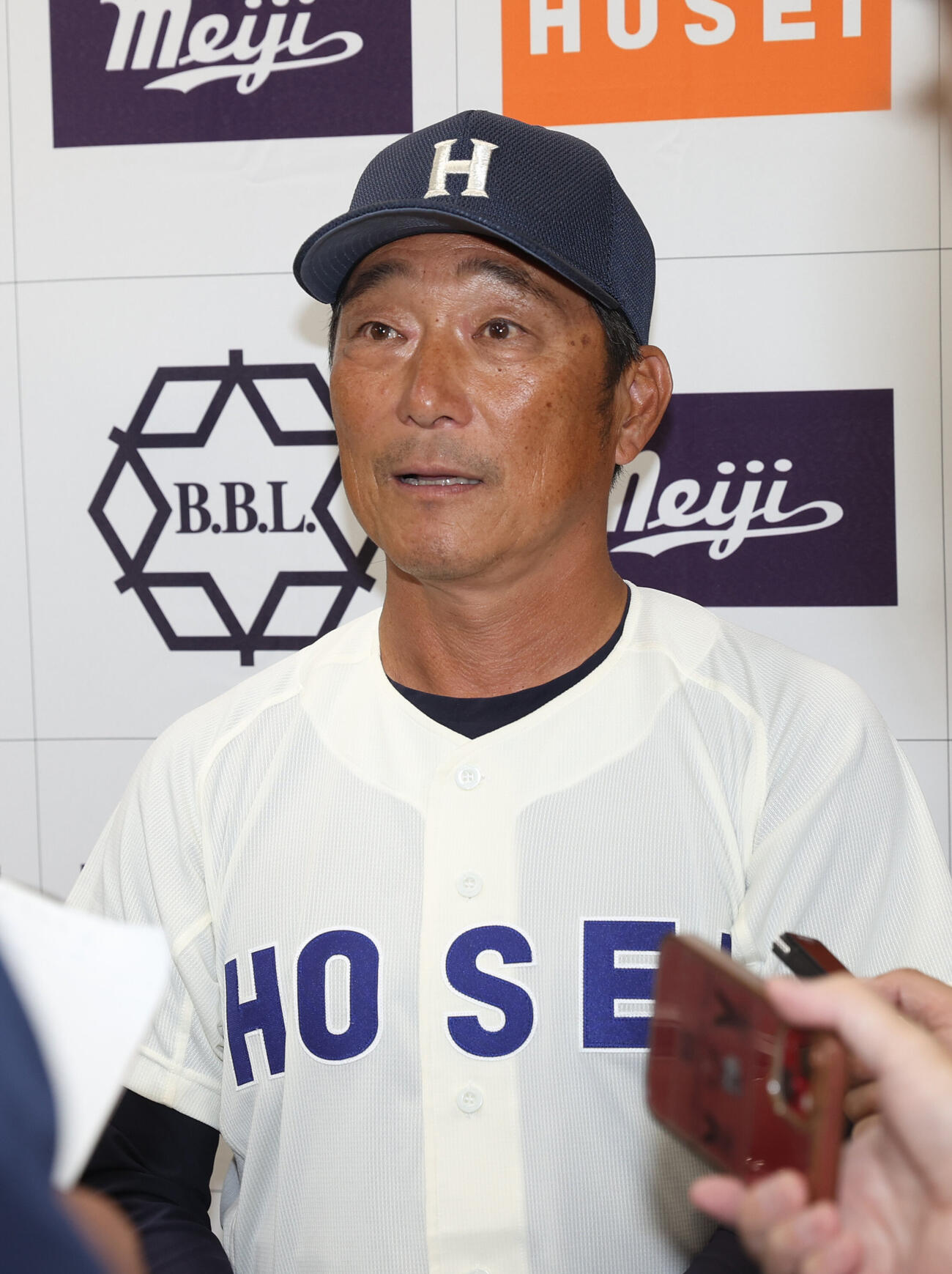 6大学野球　慶大対法大　勝利した法大・大島公一監督（撮影・柴田隆二）