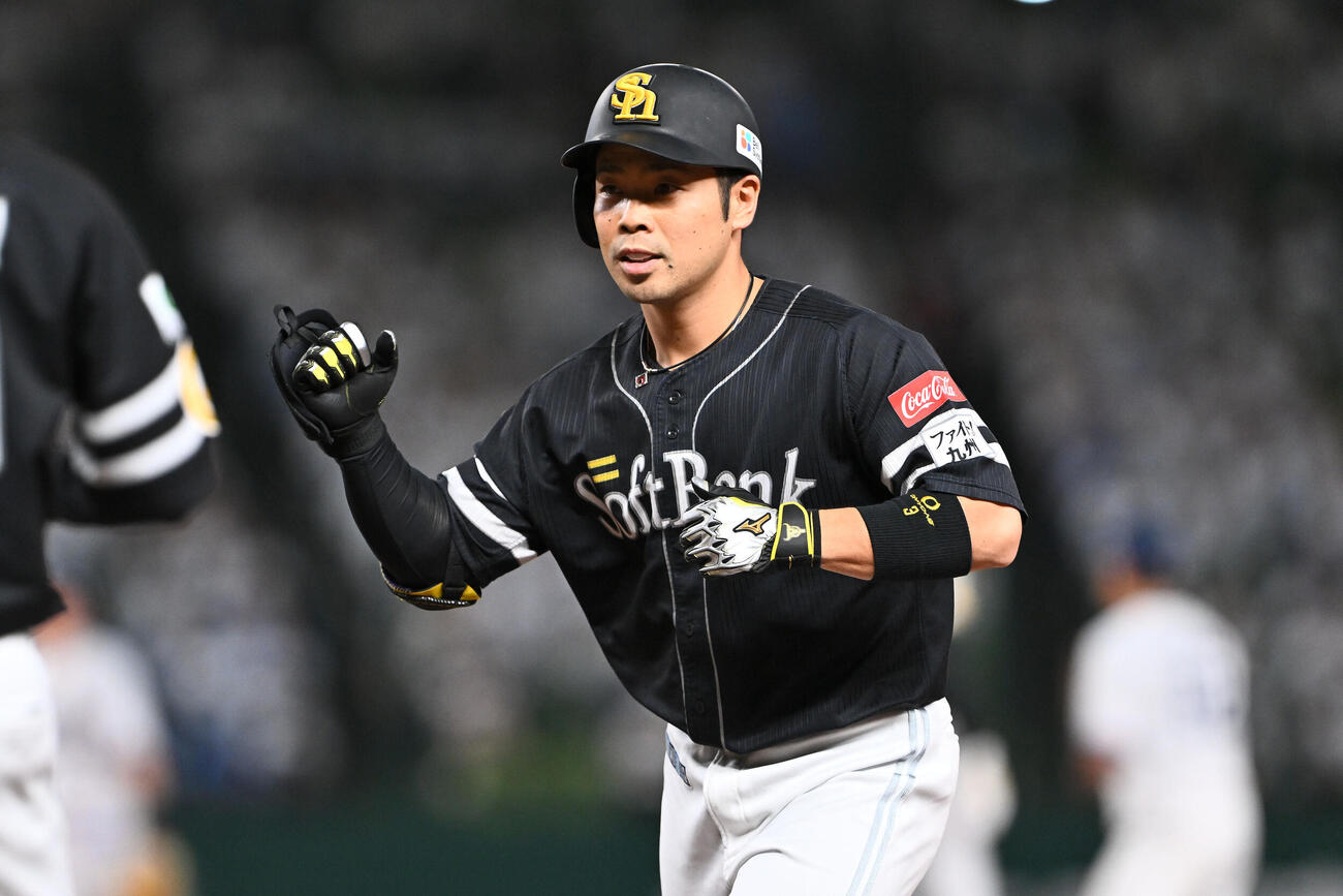ソフトバンク近藤健介（26年4月撮影）