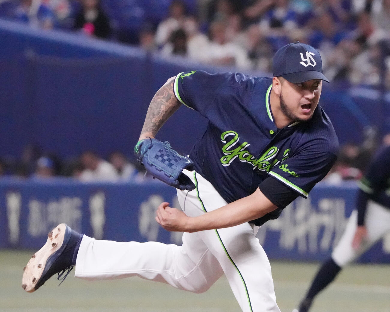 中日対ヤクルト　9回裏、ヤクルト3番手で登板するホセ・キハダ（撮影・森本幸一）
