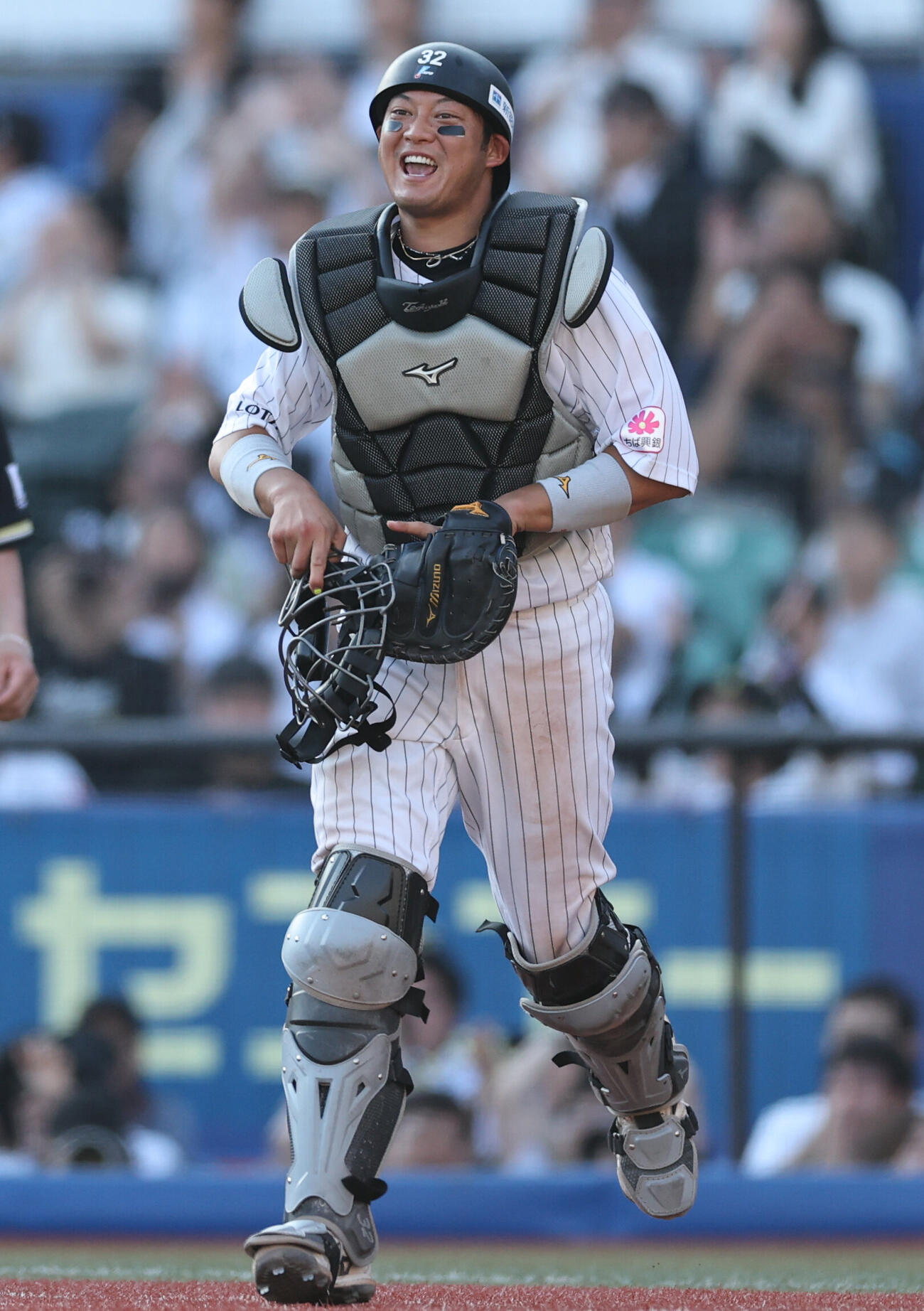 ロッテ佐藤都志也（2026年5月撮影）