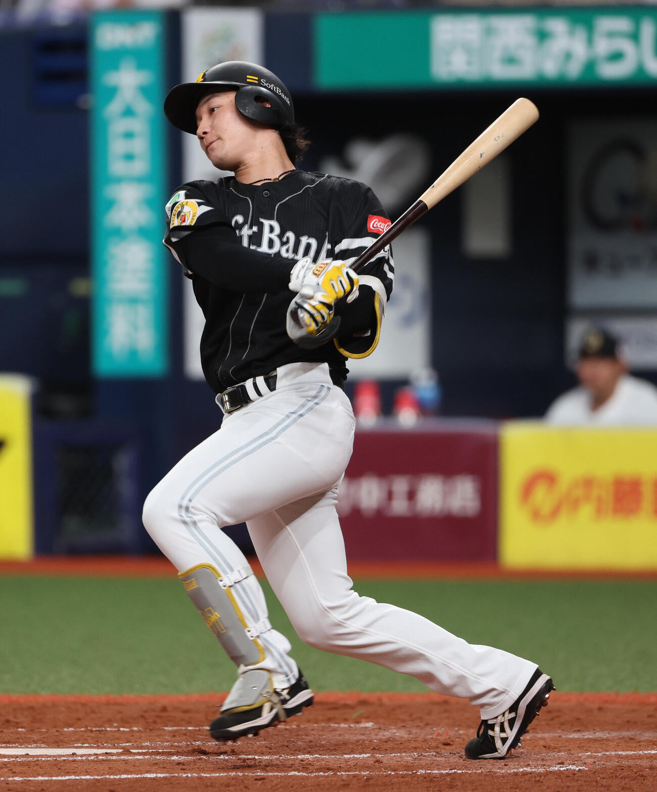 オリックス対ソフトバンク　3回表ソフトバンク1死三塁、正木智也は左前適時打を放つ（撮影・西尾就之）