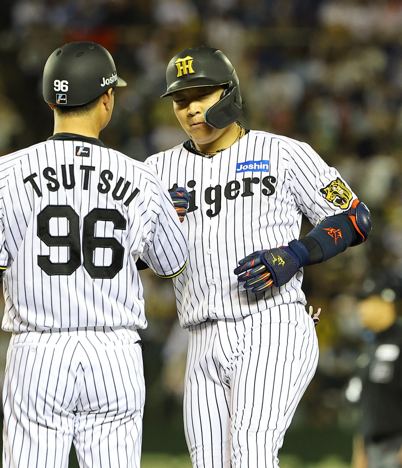 阪神対中日　5回裏阪神2死一、二塁、大山悠輔は適時打を放つ（撮影・上田博志）