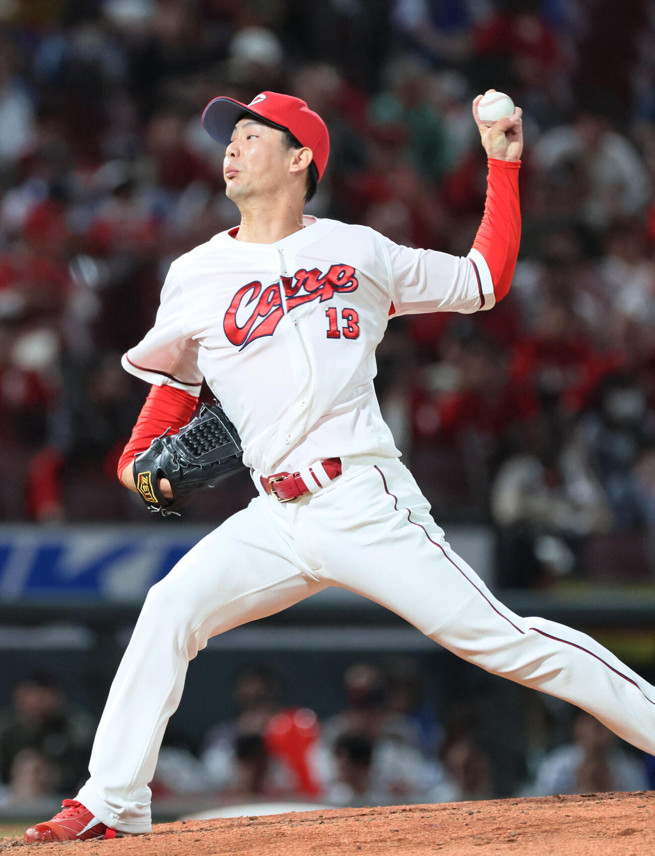 7回表DeNA、広島2番手の森浦大輔（撮影・加藤孝規）