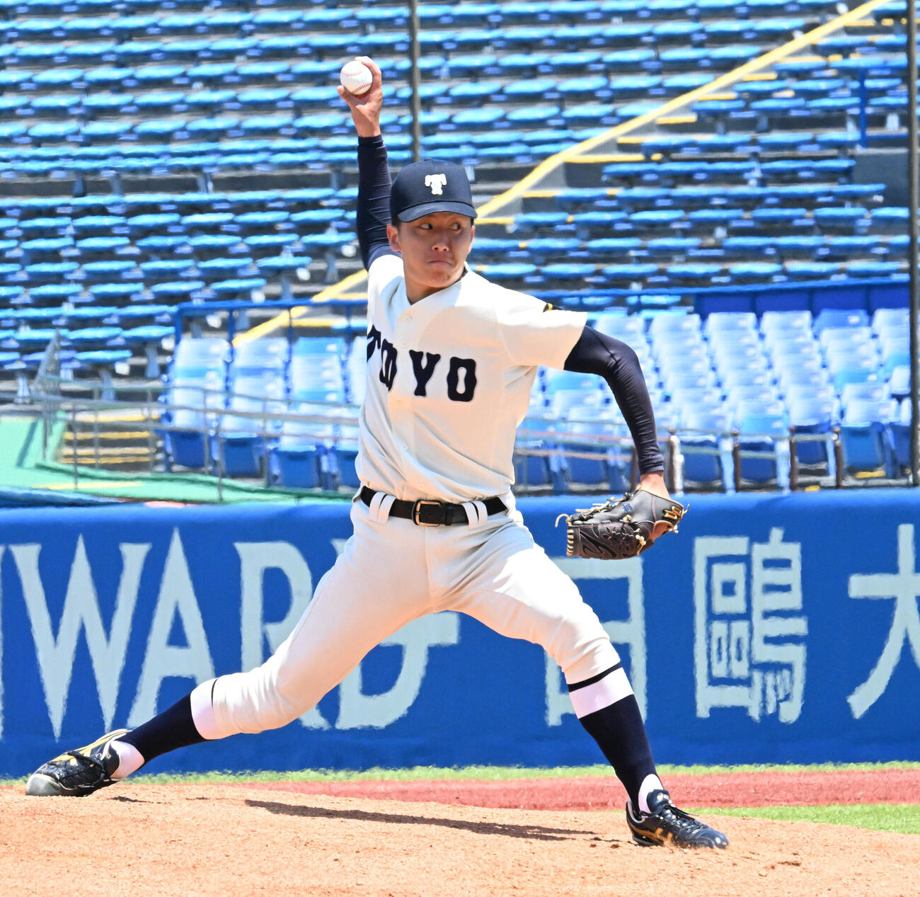 中央大対東洋大中央大戦に先発した東洋大・石沢順平（撮影・千葉一成）