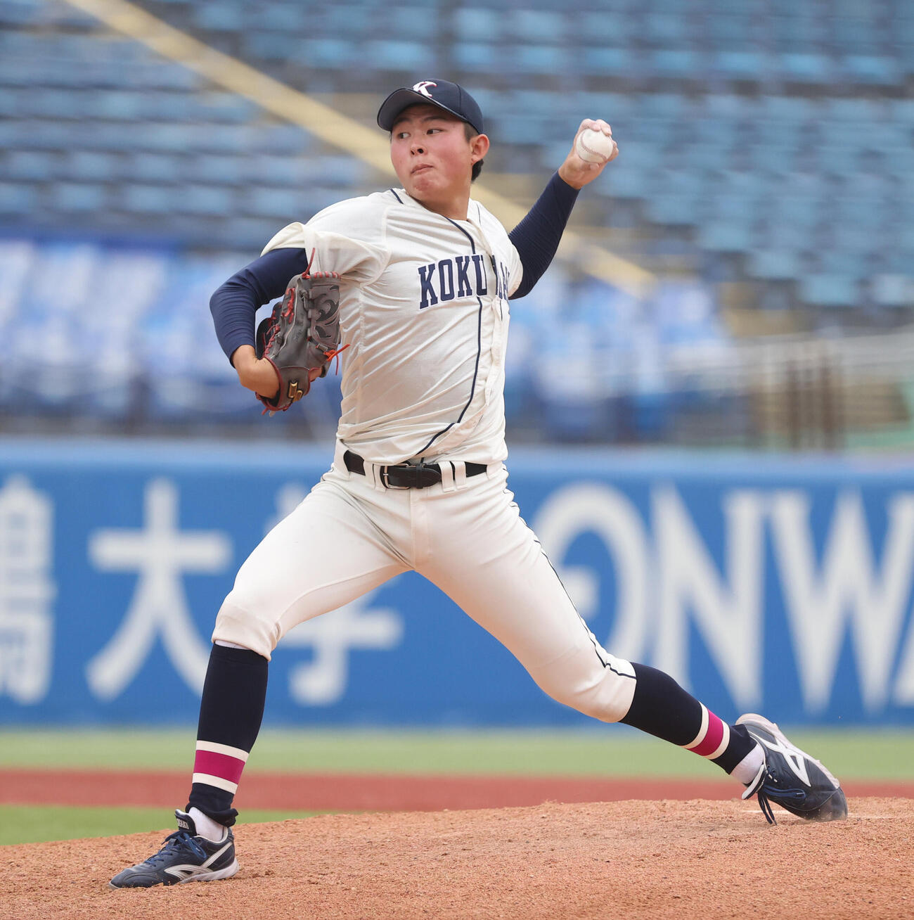 東都大学野球　国学院大対青学大　先発した国学院大・中井遥次郎（撮影・柴田隆二）（＝2026年5月20日）