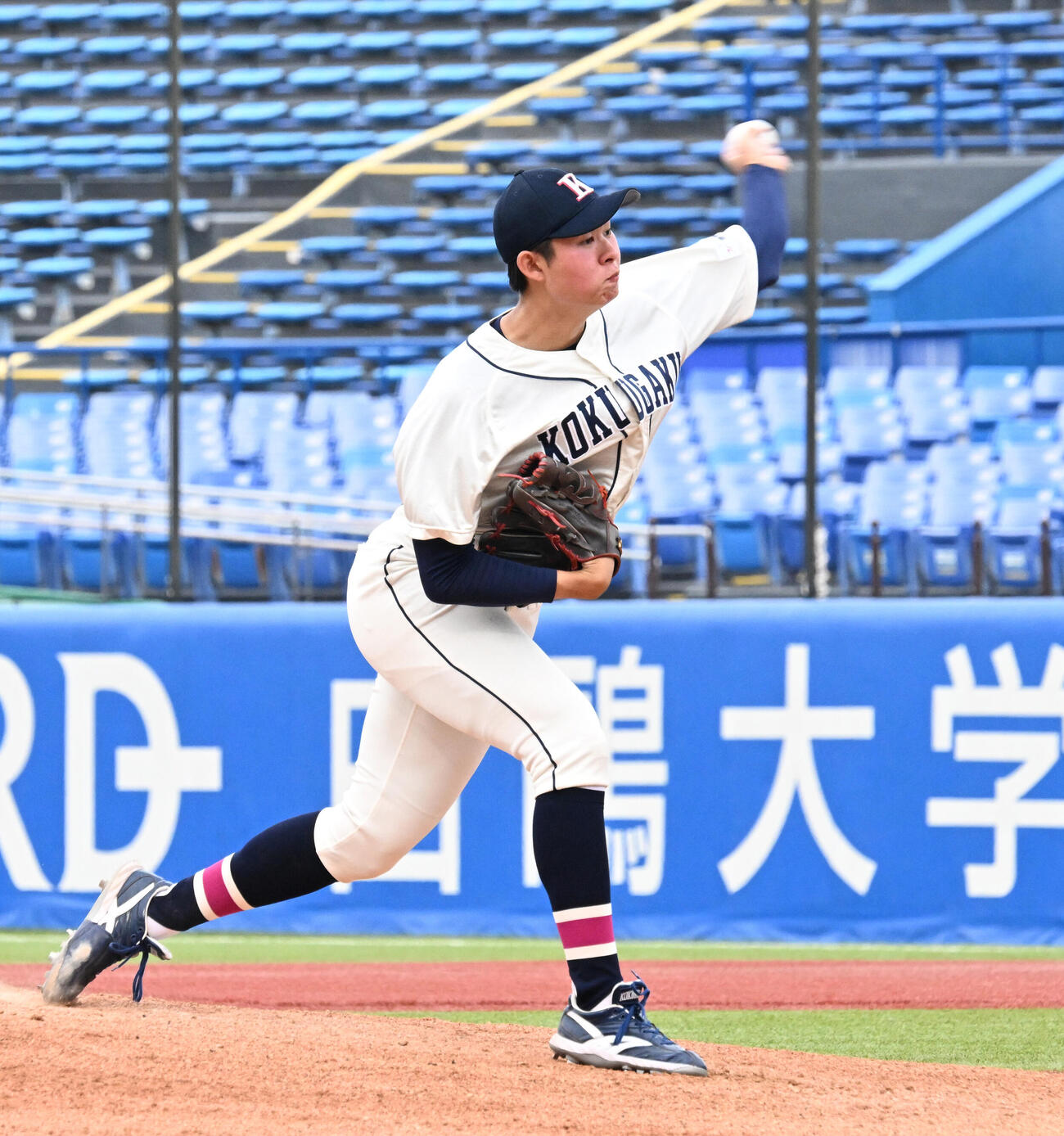 国学院大対青学大　青学大戦に先発した・国学院大・中井遥次郎（撮影・千葉一成