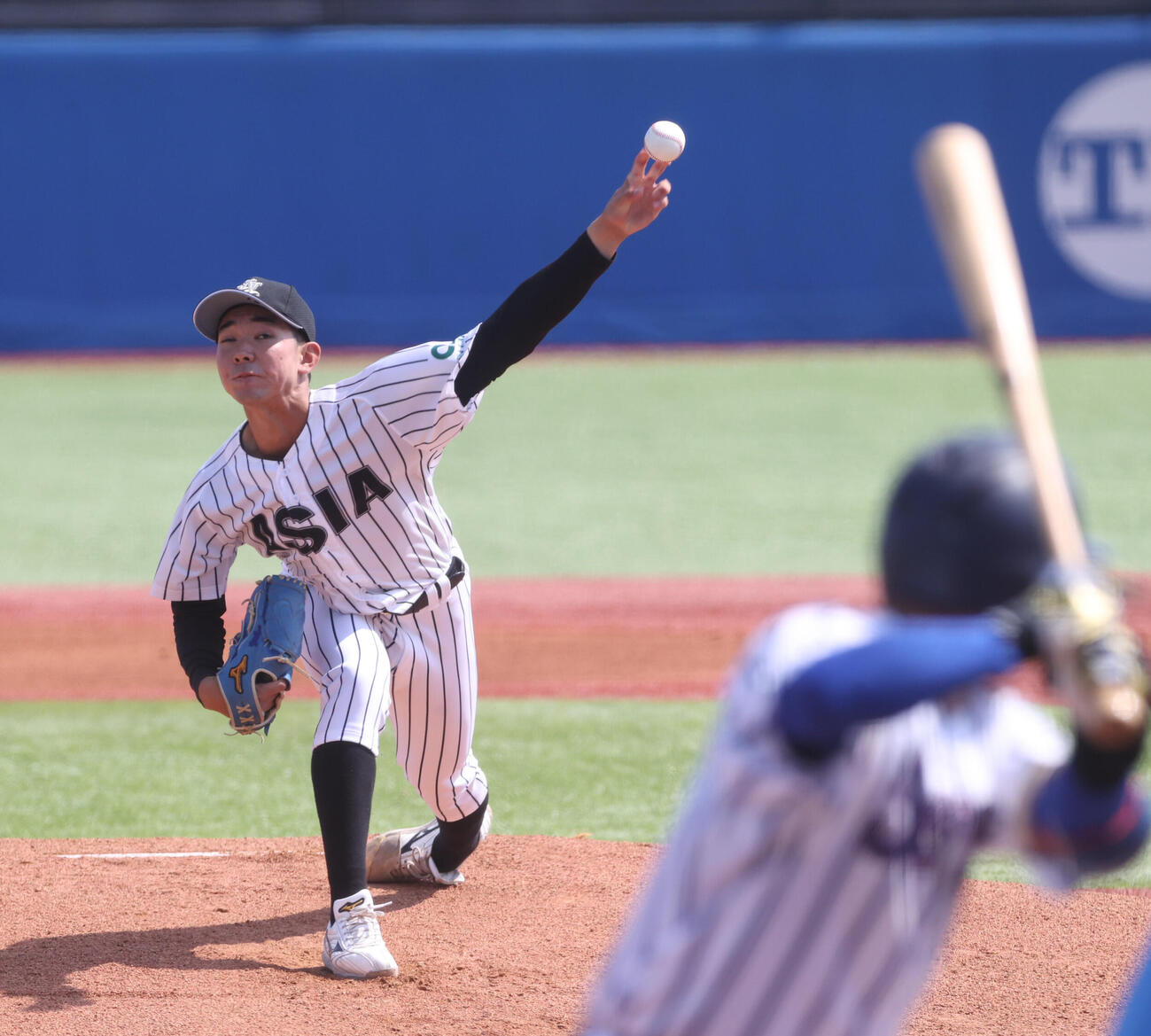 東都大学野球　立正大対亜大　先発した亜大・田崎颯士（撮影・柴田隆二）