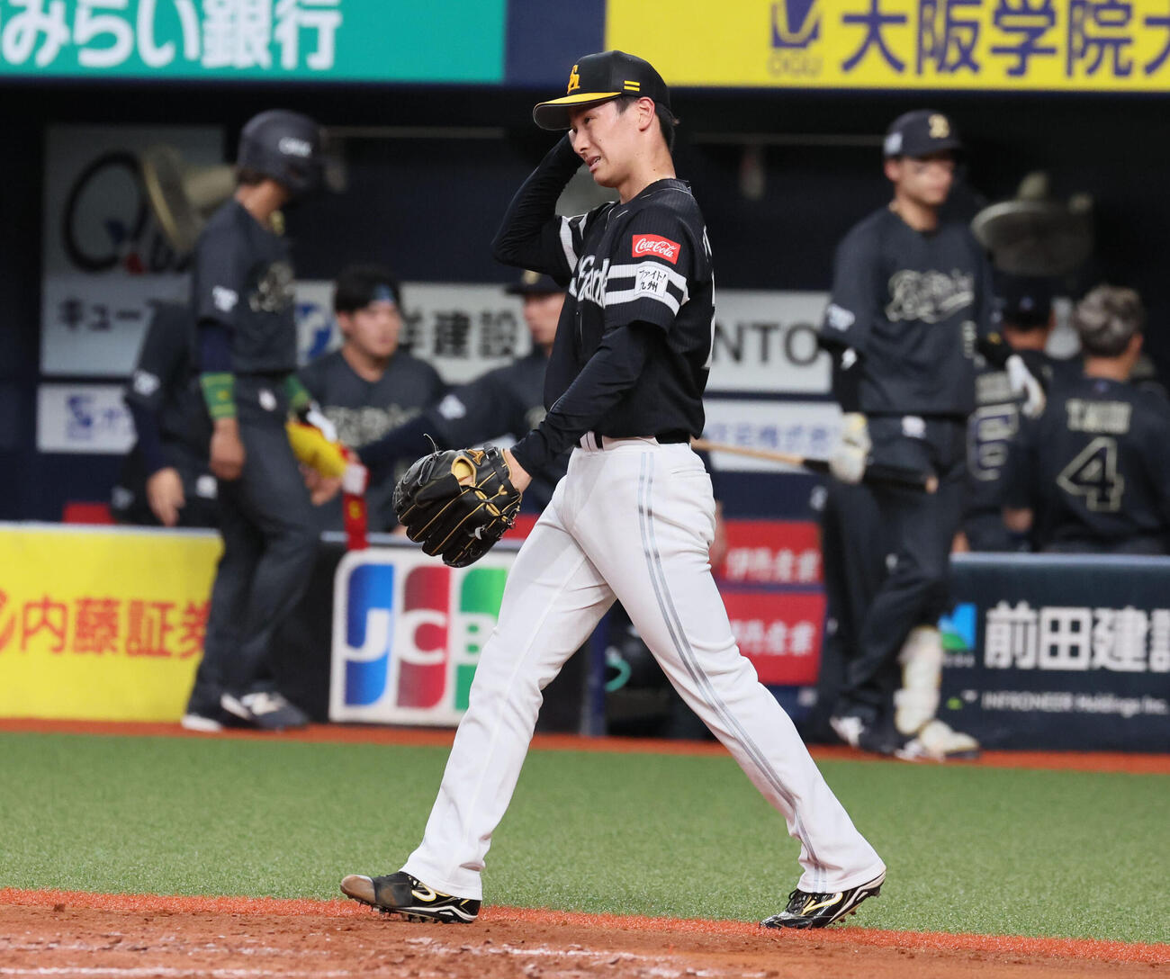 オリックス対ソフトバンク　3回裏オリックス1死一、二塁、ソフトバンク藤原大翔は紅林弘太郎に適時打を浴び5点目を失う（撮影・宮崎幸一）