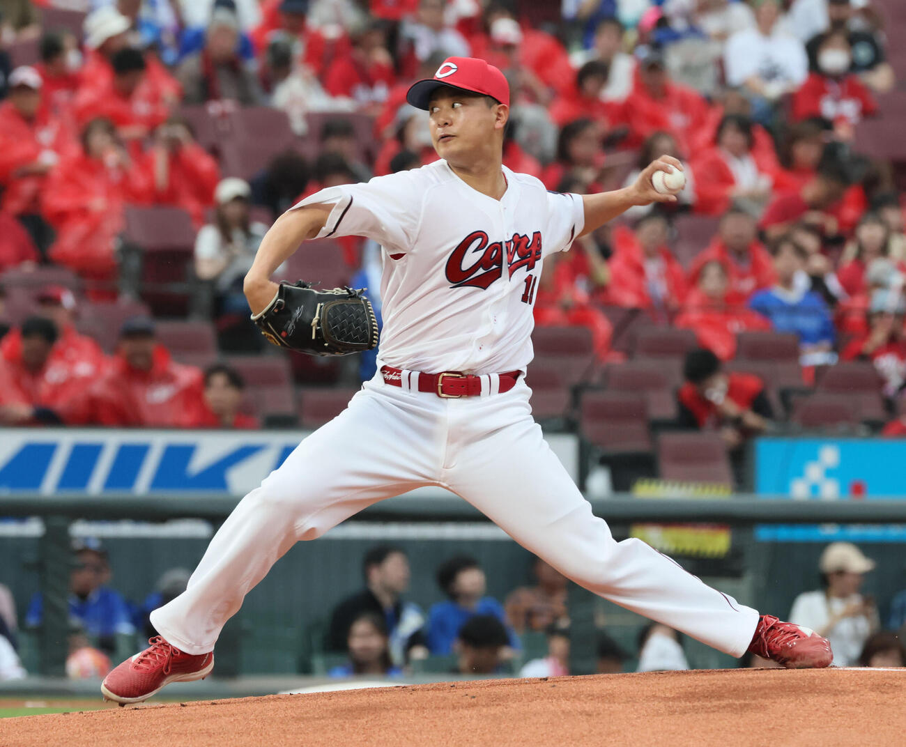 広島対DeNA　広島先発の森翔平（撮影・加藤孝規）