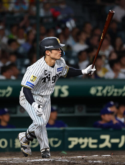 阪神】坂本誠志郎バットで猛威 途中出場で2点打2本「1点でも入れば