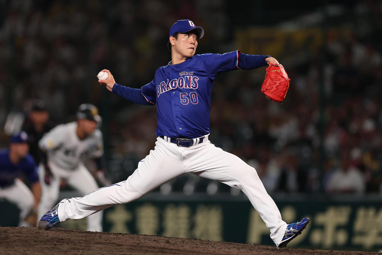 阪神対中日　中日4番手の清水達也（撮影・前田充）