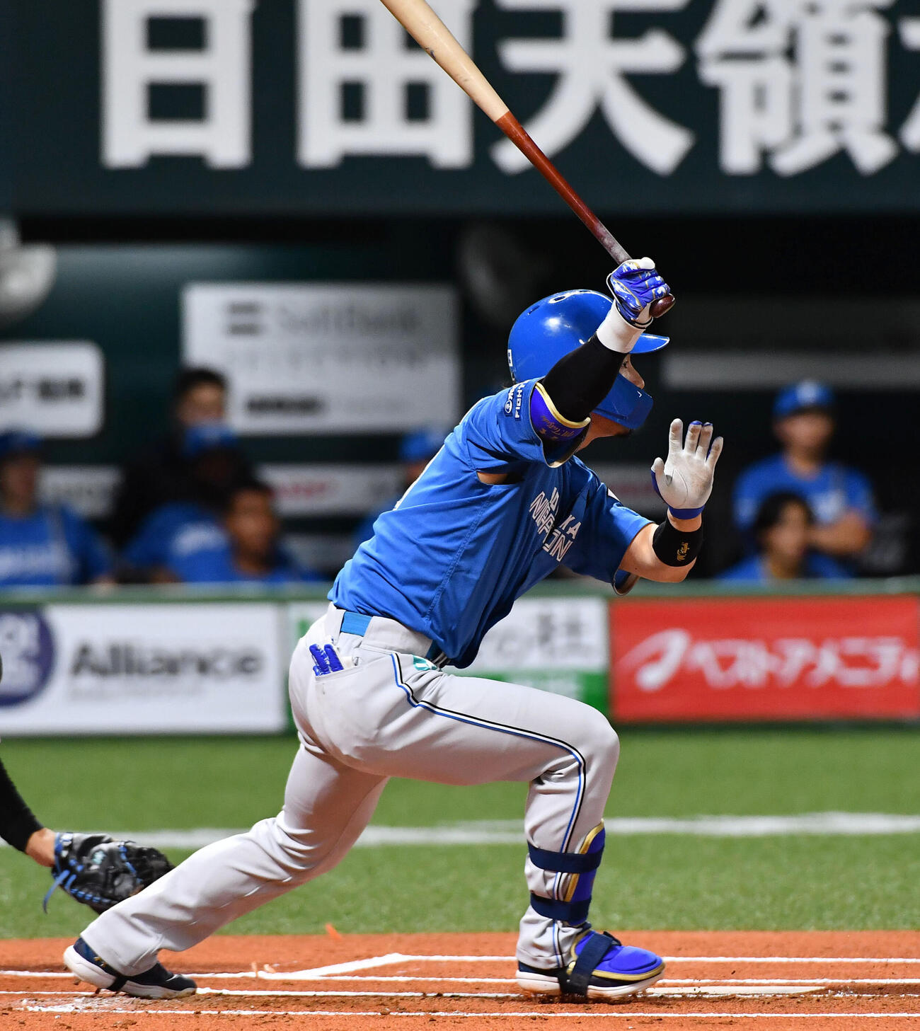 ソフトバンク対日本ハム　1回表日本ハム無死、水野達稀は中前安打を放つ（撮影・岩下翔太）