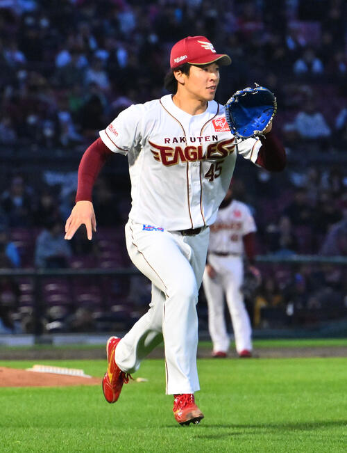 【楽天】緊急登板のドラ６九谷瑠、今季最長3回を無失点の好リリーフ「いい仕事ができたと思う」
