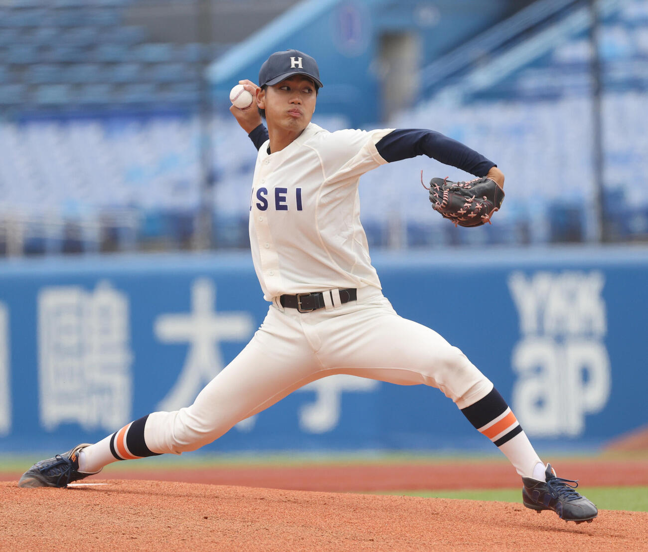 6大学野球　明大対法大　先発した法大・助川太志（撮影・柴田隆二）