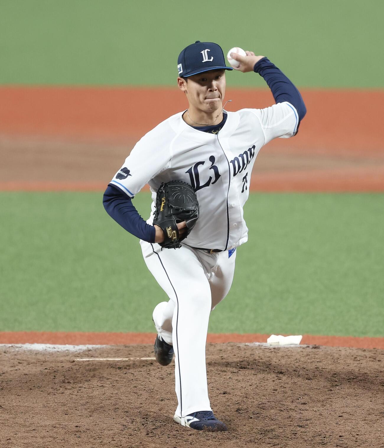 西武対オリックス　5回表、力投する佐藤爽（撮影・河田真司）
