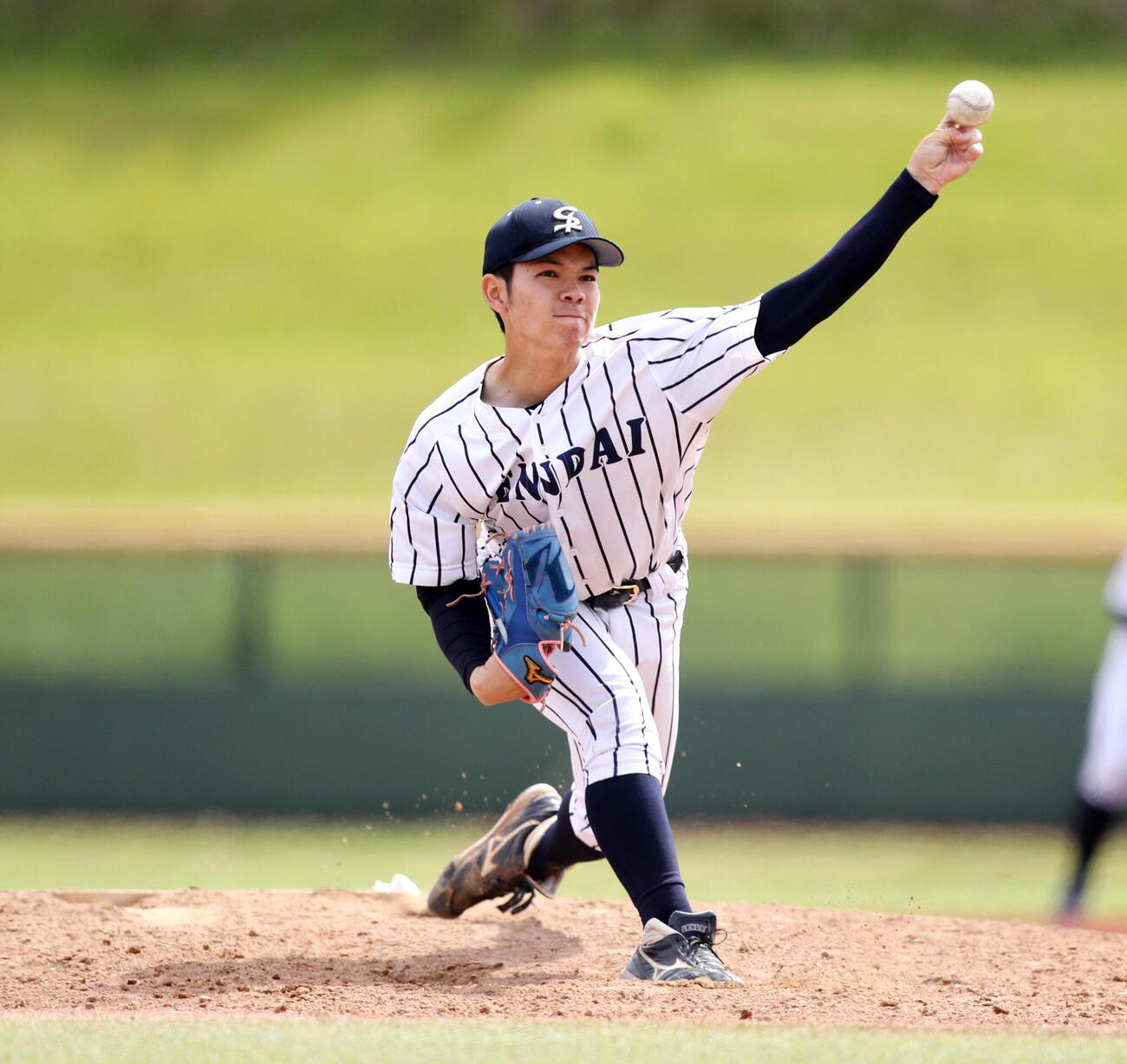 仙台大対東北大　先発した仙台大・大城海翔