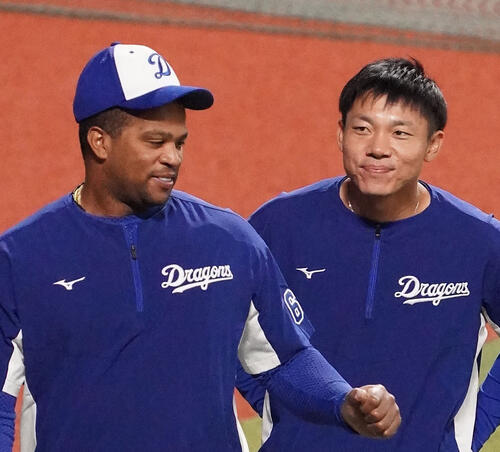 【中日】DeNAビシエドのシーズン途中引退に元同僚の大島、平田コーチ、山井コーチがメッセージ
