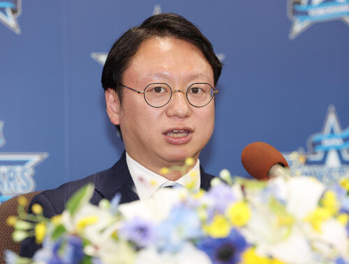 【DeNA】ビシエド現役引退、木村球団社長「火曜日、広島戦が終わった後に…」