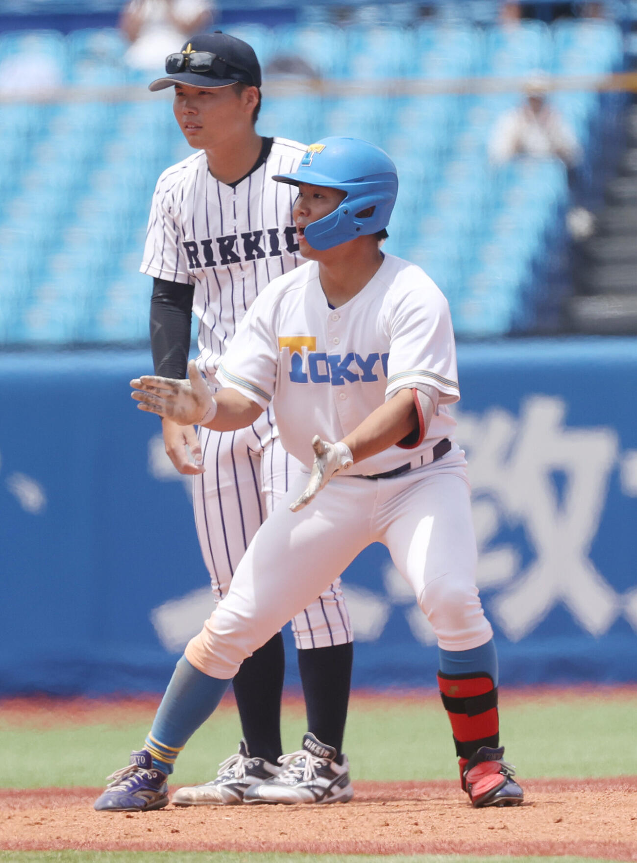 6大学野球　東大対立大　5回表東大2死一、二塁、代打村尾優作は適時二塁打を放つ（撮影・柴田隆二）（＝2026年5月24日）