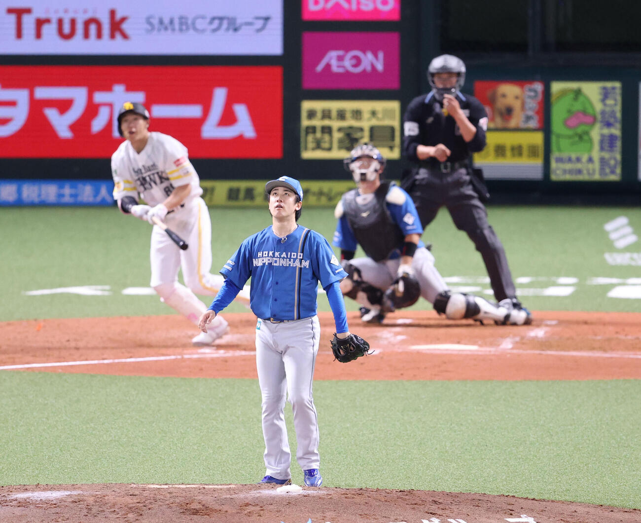 ソフトバンク対日本ハム　3回裏ソフトバンク無死一塁、柳田悠岐に勝ち越し2点本塁打を浴びた北山亘基（撮影・梅根麻紀）