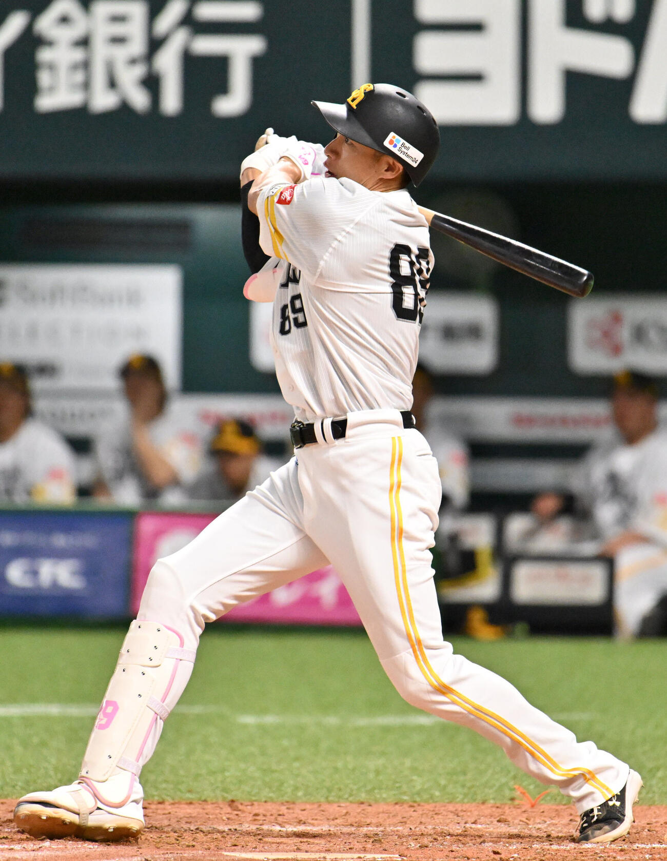 ソフトバンク対日本ハム　3回裏ソフトバンク無死一塁、柳田悠岐は勝ち越し2点本塁打を放つ（撮影・林敢治）