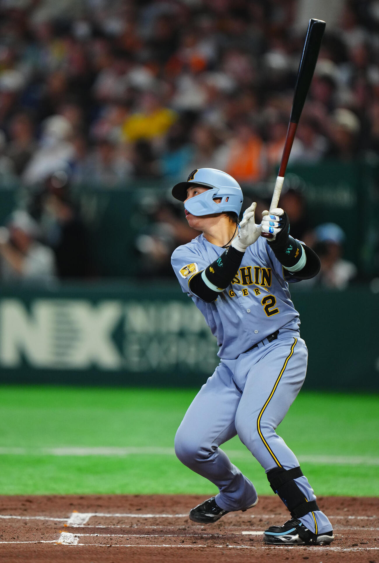 巨人対阪神　5回表阪神1死、ソロ本塁打を放つ梅野隆太郎（撮影・垰建太）＝2026年5月24日