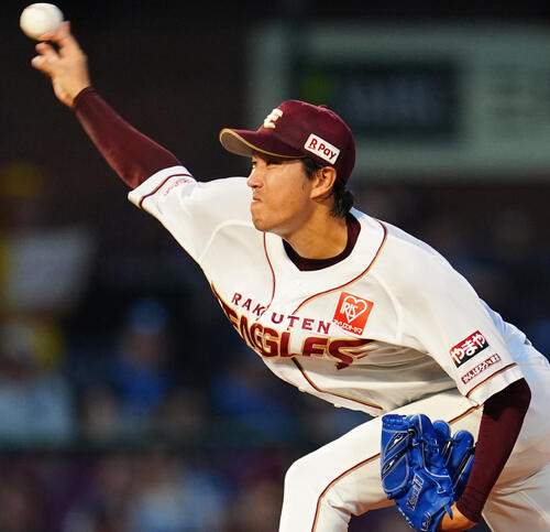 楽天対西武 楽天先発の岸(撮影・清水貴仁)