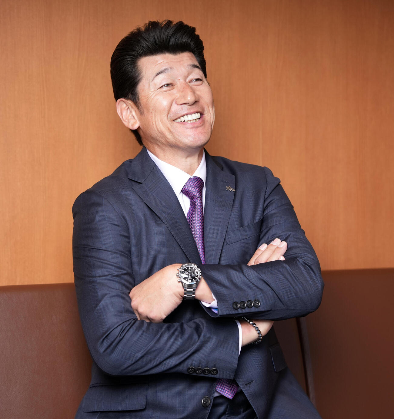 インタビューに応じる三浦大輔氏（撮影・小島史椰）