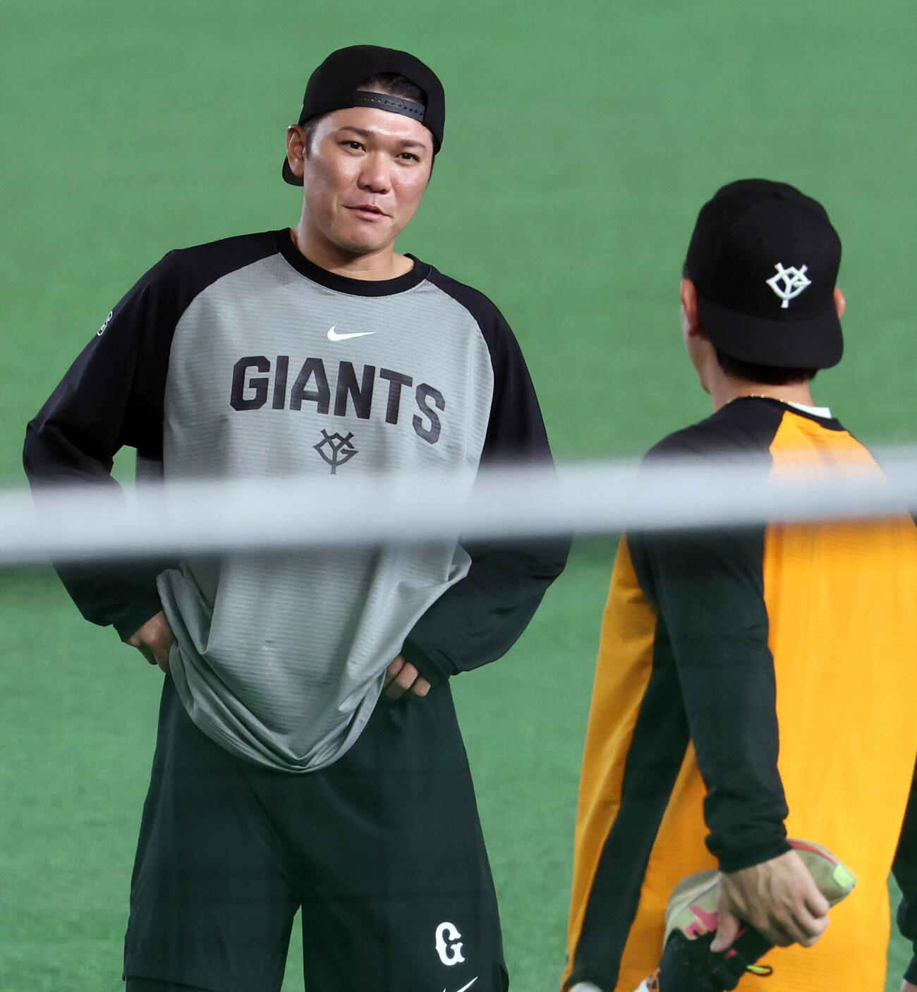 巨人対ソフトバンク　練習する巨人坂本勇人（撮影・野上伸悟）