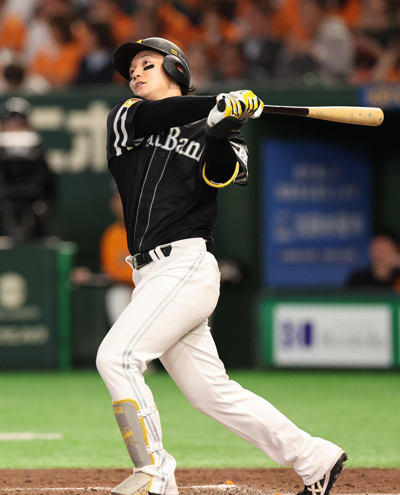 巨人対ソフトバンク　3回表ソフトバンク1死、先制本塁打を放つ正木智也（撮影・野上伸悟）