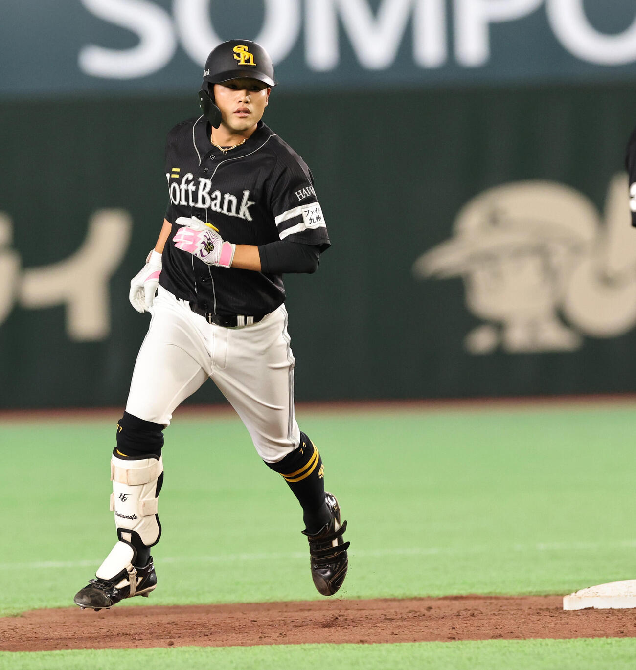 巨人対ソフトバンク　3回表ソフトバンク1死、本塁打を放つ山本恵大（撮影・野上伸悟）＝2026年5月26日