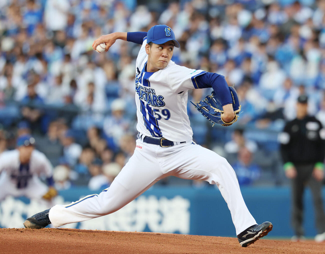 DeNA対オリックス　DeNA先発の平良拳太郎（撮影・宮地輝）