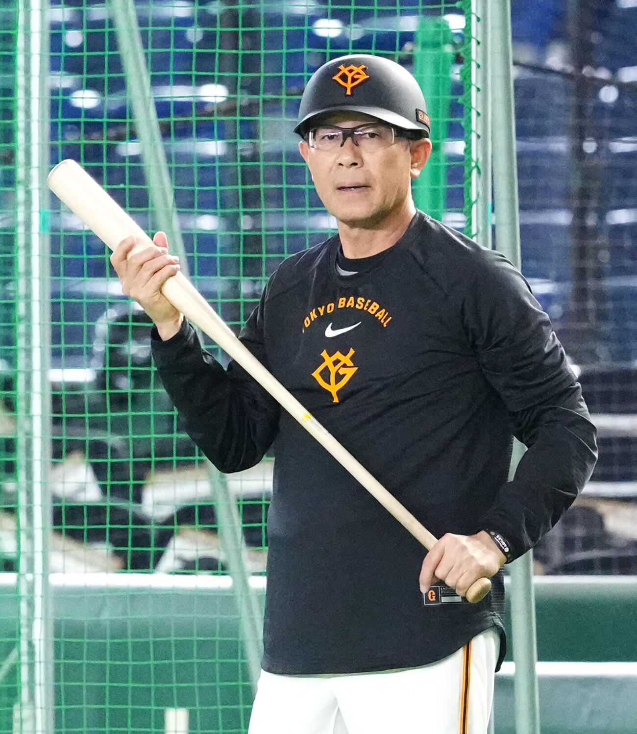 巨人川相昌弘ディフェンスチーフコーチ（2026年4月撮影）
