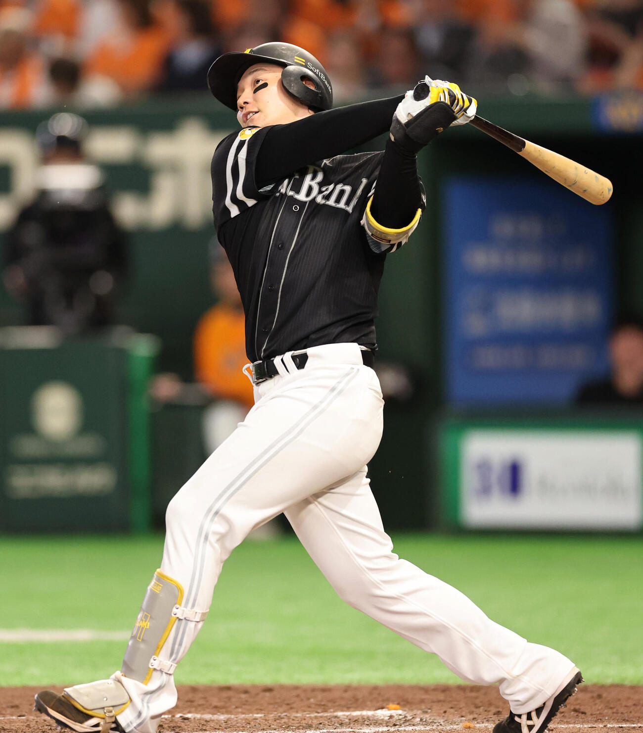 巨人対ソフトバンク　3回表ソフトバンク1死、先制本塁打を放つ正木智也（撮影・野上伸悟）