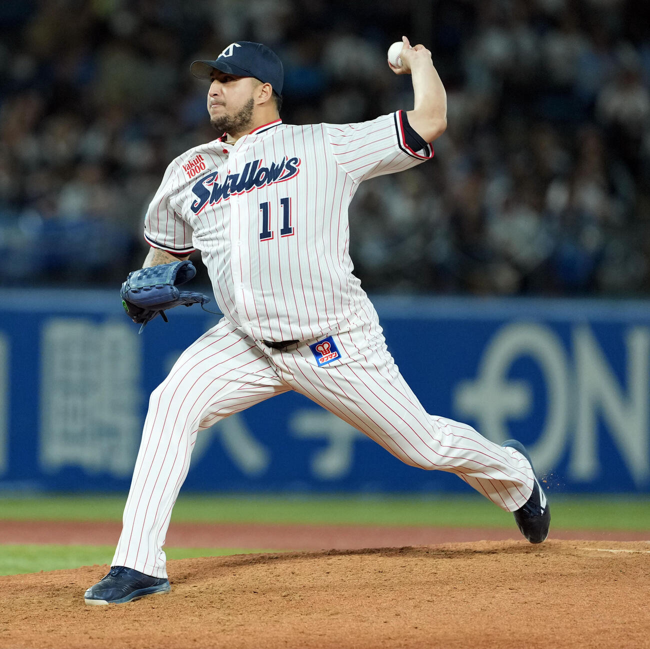 ヤクルト対西武　11回からマウンドに上がったヤクルトのホセ・キハダ（撮影・たえ見朱実）