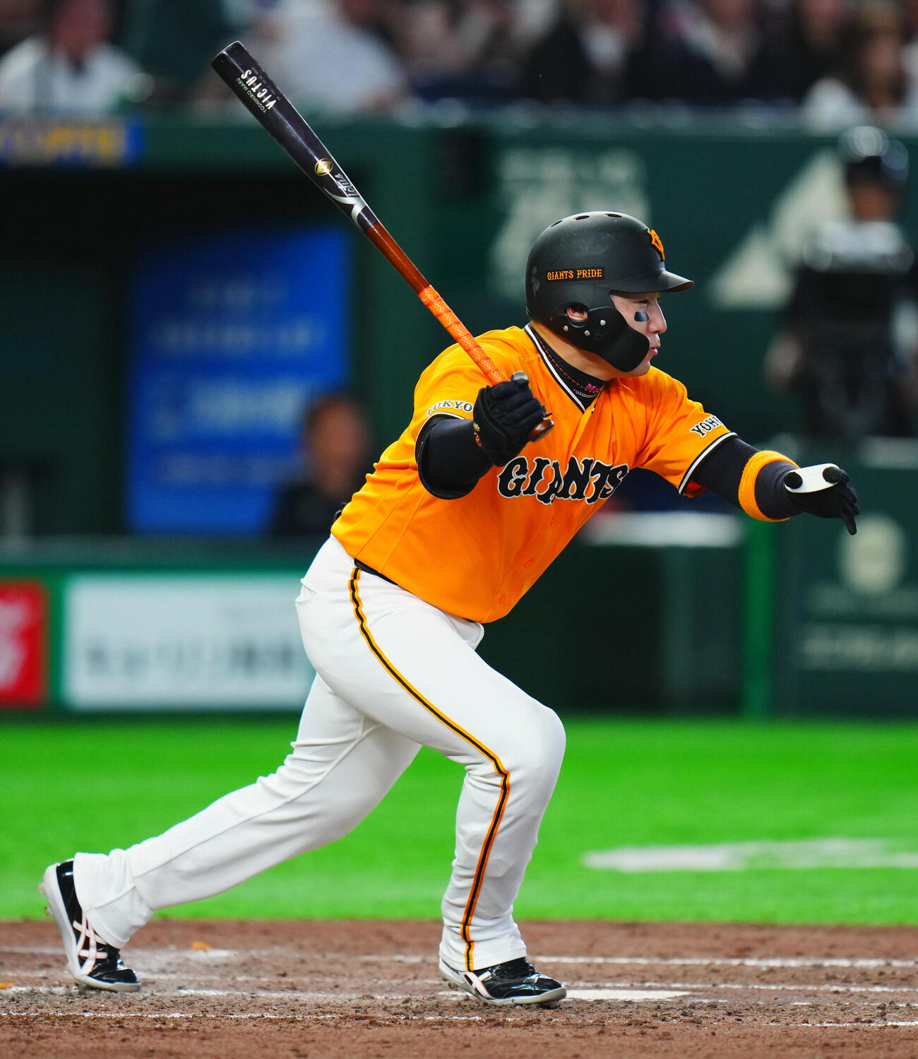 交流戦　巨人対ソフトバンク　3回表巨人1死一、三塁、適時打を放つ丸佳浩（撮影・垰建太）