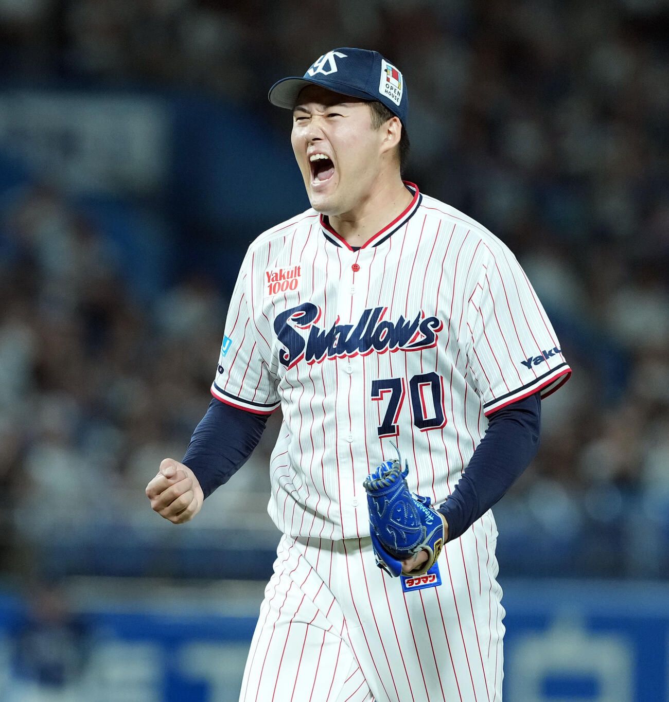 ヤクルト対西武　11回表、ピンチを脱しガッツポーズを決める広沢優（撮影・たえ見朱実）＝2026年5月27日