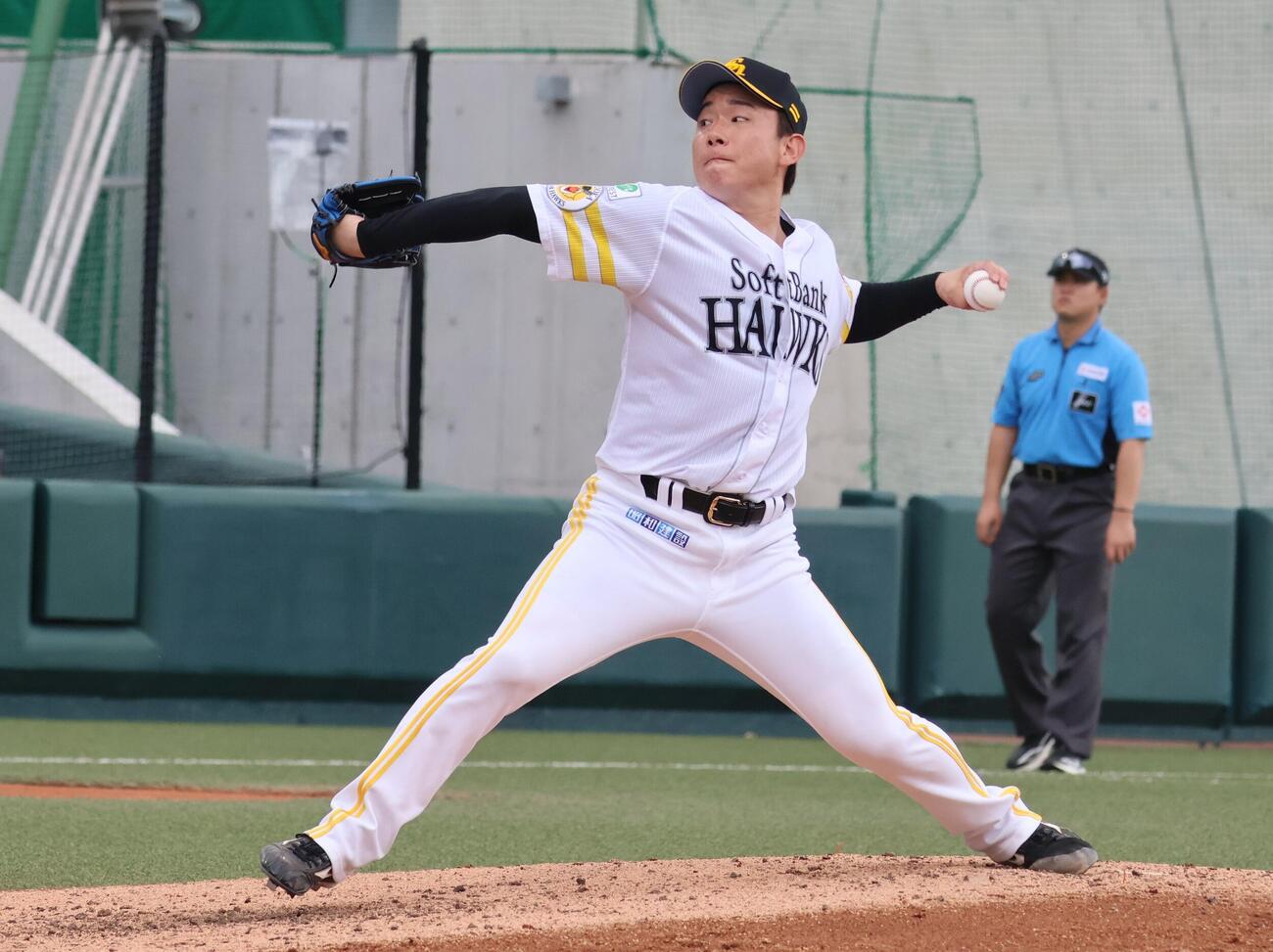 ソフトバンク中村稔投手は9回1失点で完投勝利を挙げる