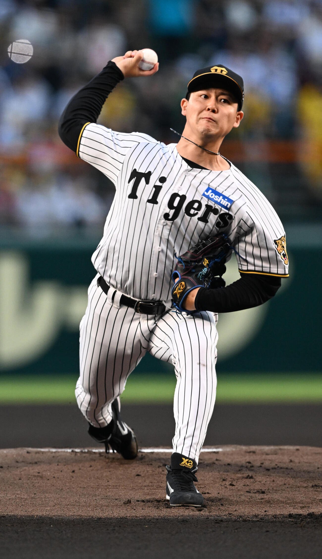阪神対日本ハム　力投する阪神先発の木下里都（撮影・和賀正仁）