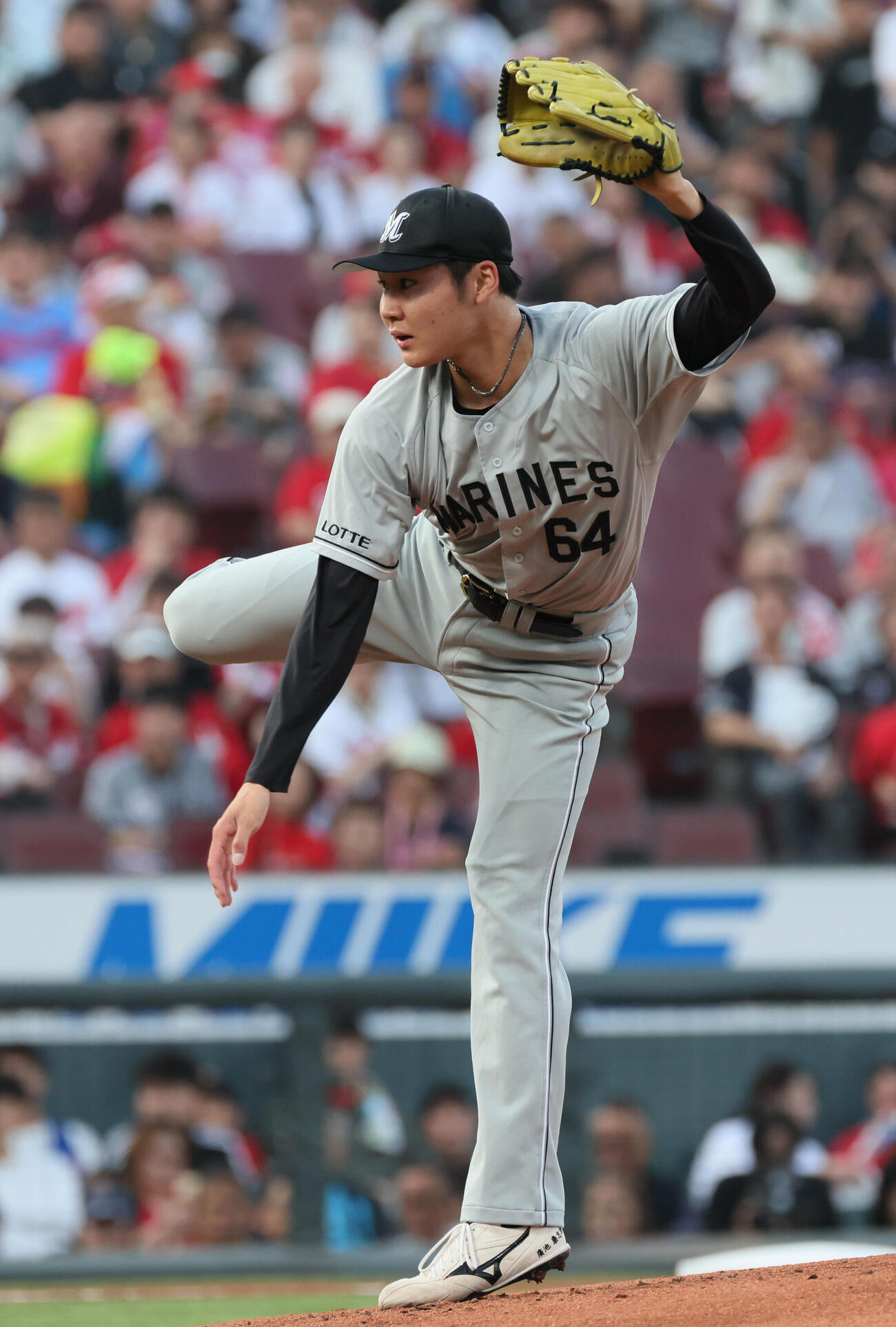 広島対ロッテ　ロッテ洗髪の広池康志郎（撮影・加藤孝規）
